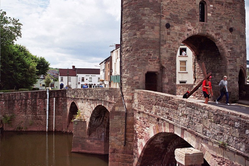 Clive crosses an ancient bridge and walks in to Monmouth during a pilgrim walk